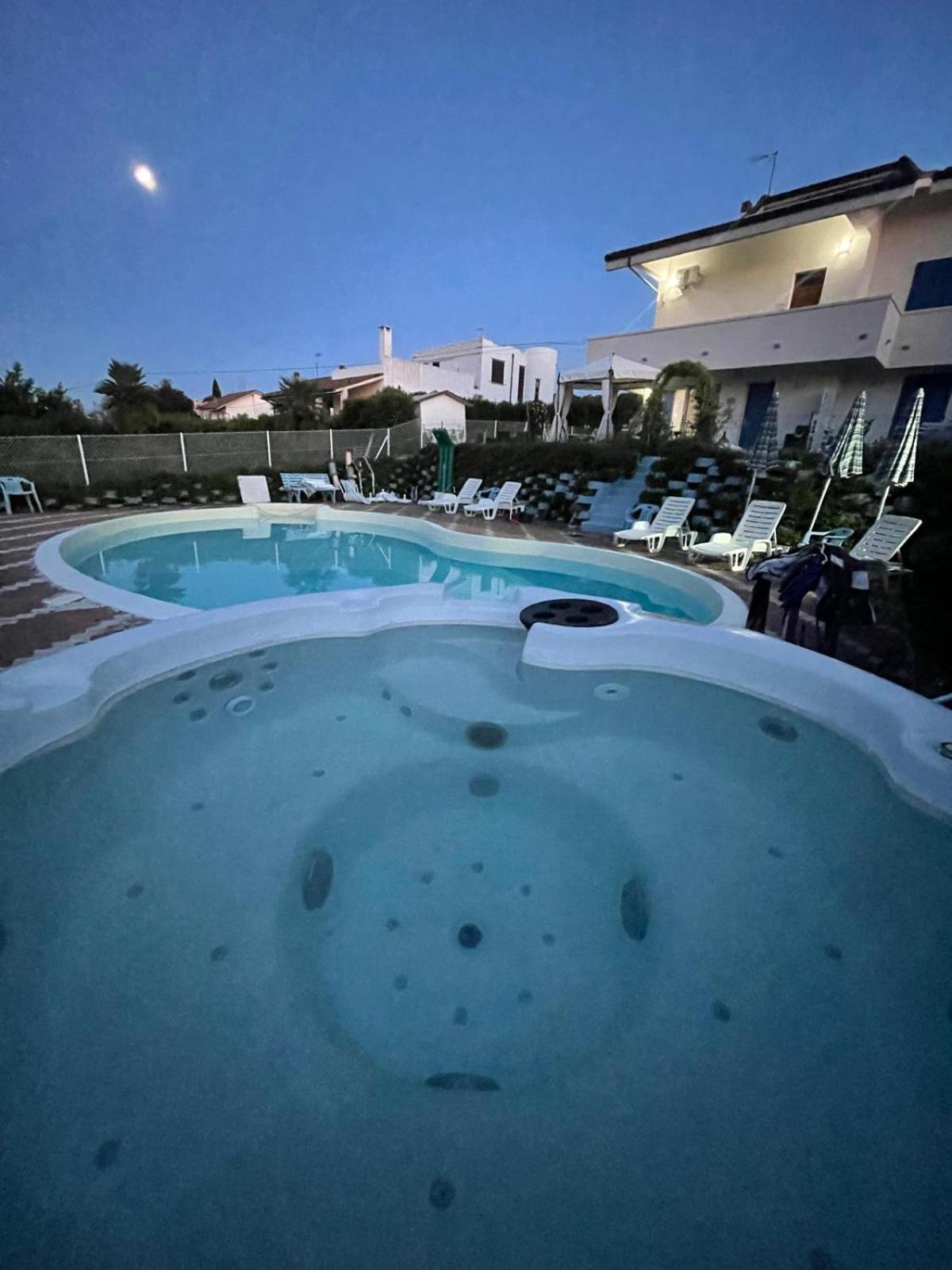 B&B Villa Alma San Costanzo Dış mekan fotoğraf