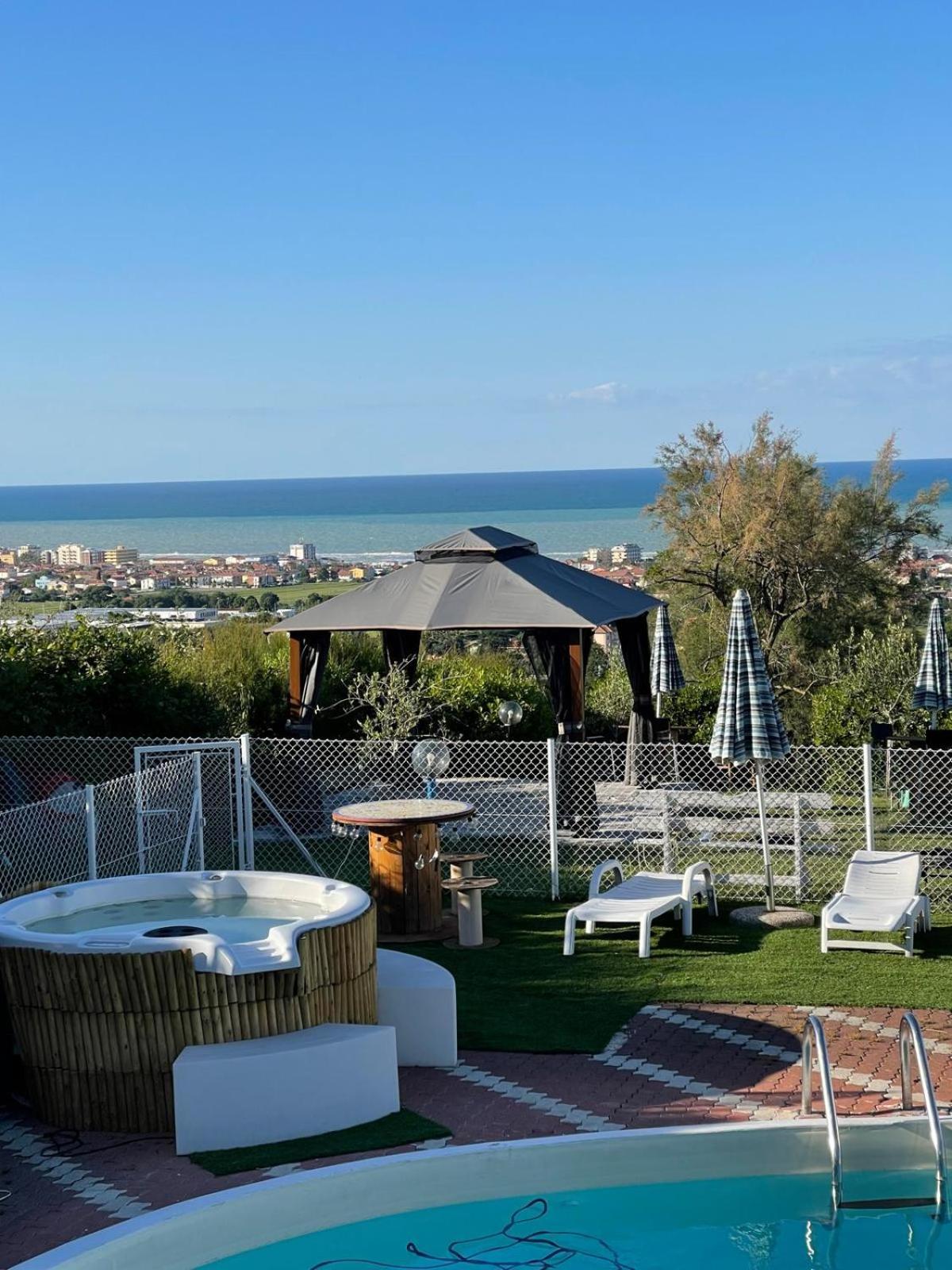 B&B Villa Alma San Costanzo Dış mekan fotoğraf
